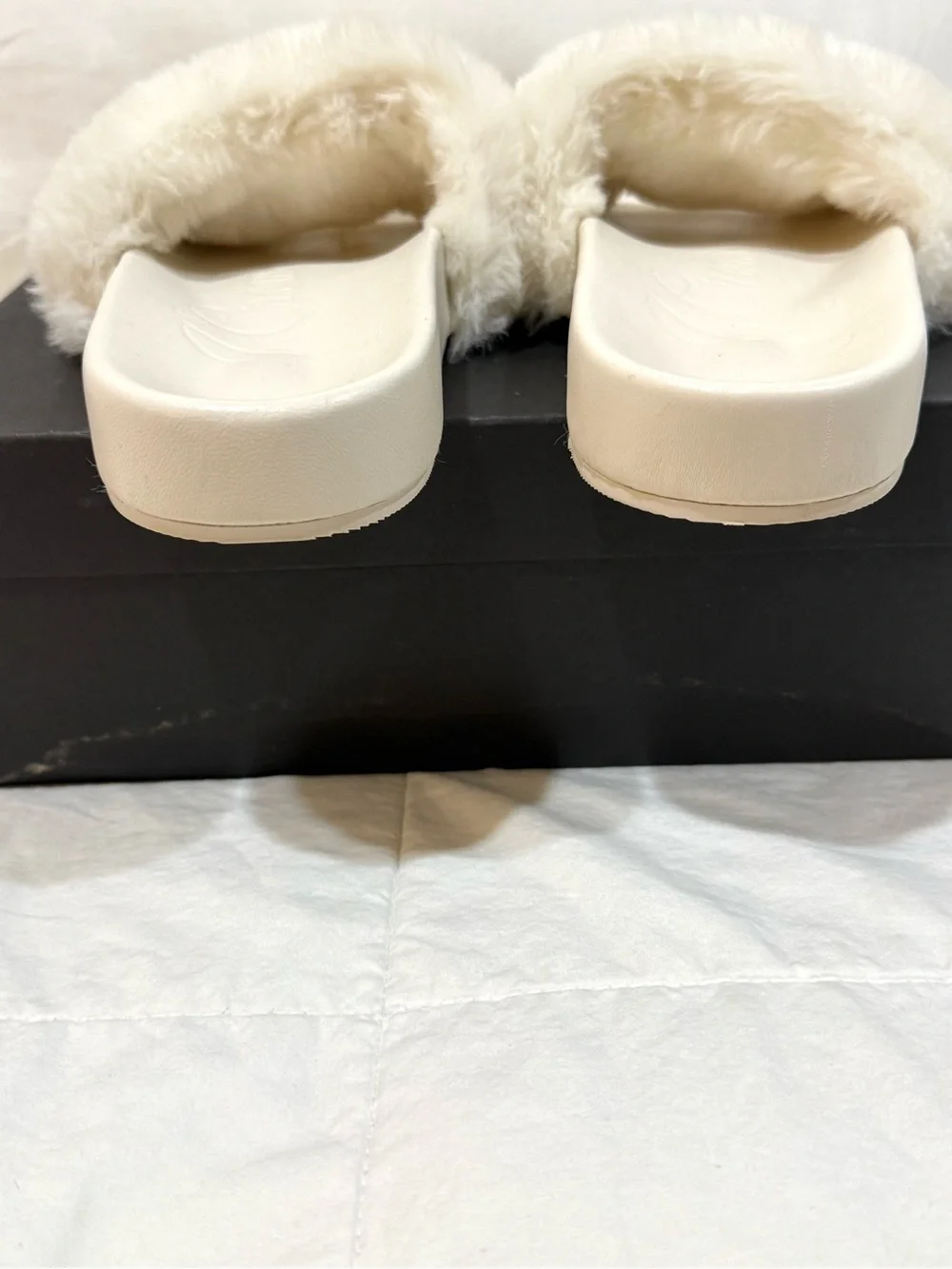 J. Crew Cream Pacific Fluffy-Strap Slide Sandals/Slippers BA189